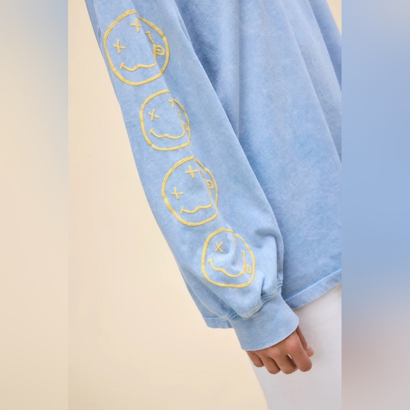 NWT DAYDREAMER NIRVANA 1993 TOUR TEE, ONE SIZE, POWDER ACID WASH - Picture 2 of 7